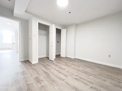 32 Queensberry St #5 Photo 1