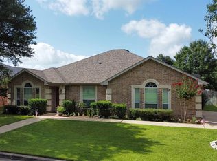 303 Amanda Ct, Whitehouse, TX 75791