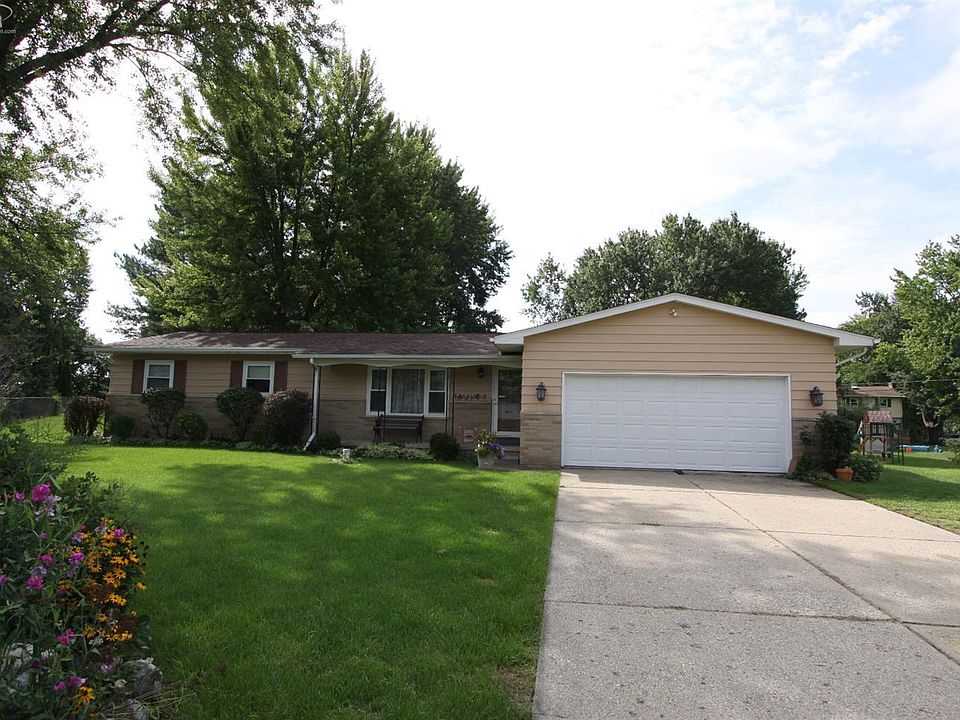 1st image of 2078 Plum Hollow Cir