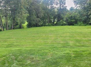 405 47th Pl, Vienna, WV 26105