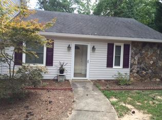 200 Kentwood Dr, Peachtree City, GA 30269