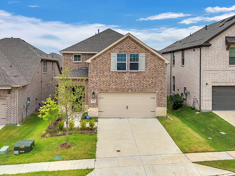 2136 Sunnymede Dr — Photo 32