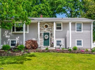 42 Summit Rd, Jefferson Twp., NJ 07438