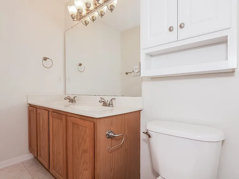 7945 Bristle Ln — Photo 16