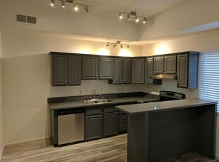 5235 Harmony Ave, North Hollywood, CA 91601