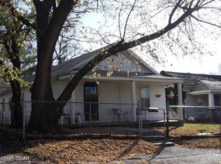 729 Ohio Ave, Joplin, MO 64801