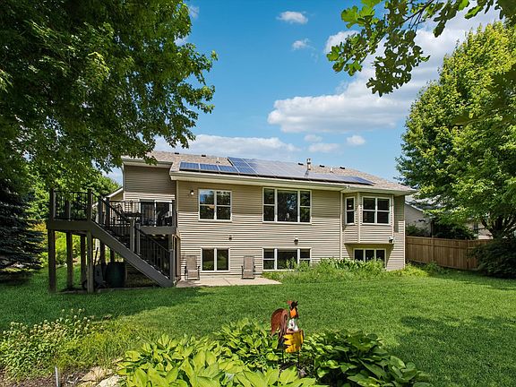 4th image of 1105 Lupine Dr