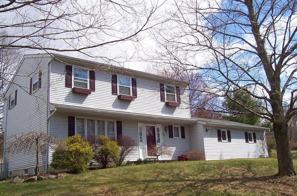 25 Oakwood Dr, Apalachin, NY 13732 Zillow