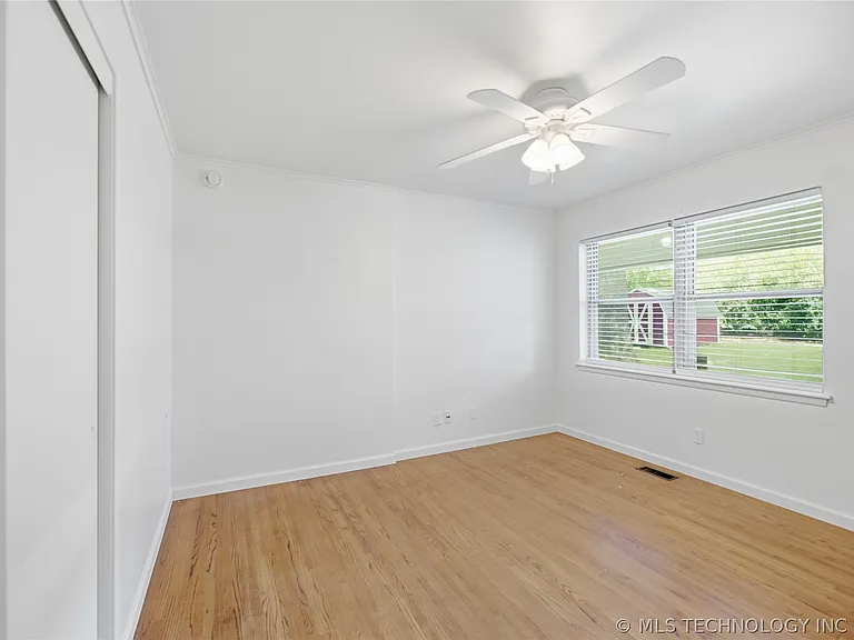 5243 S Toledo Ave — Photo 16