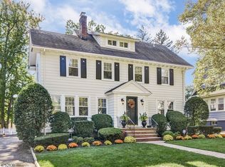 32 Carolin Rd, Montclair, NJ 07043