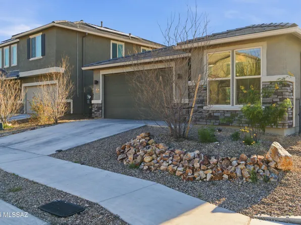 10100 S Rolling Water Dr, Vail, AZ 85641