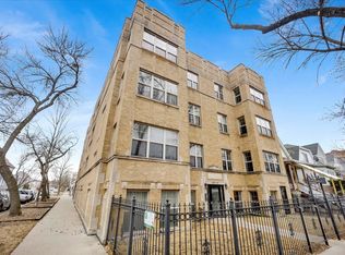 4055 N Central Park Ave #1, Chicago, IL 60618