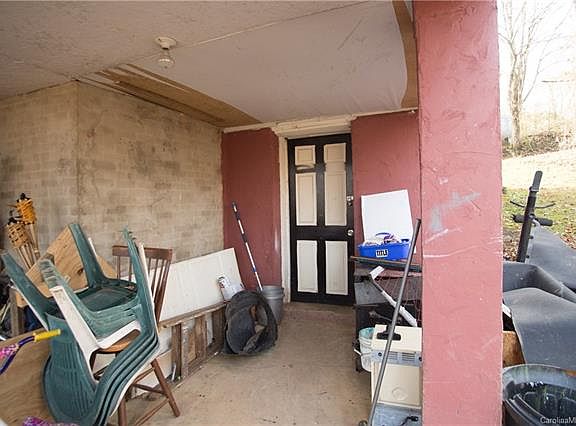 4th image of 18 Hill St