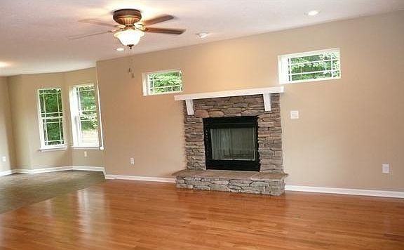 2nd image of 4860 Olmsted Ct
