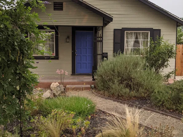 3909 65th St, Sacramento, CA 95820