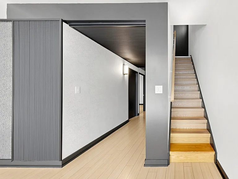 110 Fort York Blvd #G08 — Photo 25