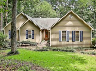 50 Foxcroft Ct, Newnan, GA 30265