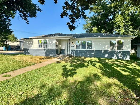 1755 S Montebello Avenue, Springfield, MO 65807