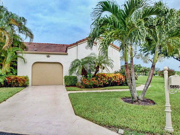 3rd image of 5850 Parkwalk Cir W