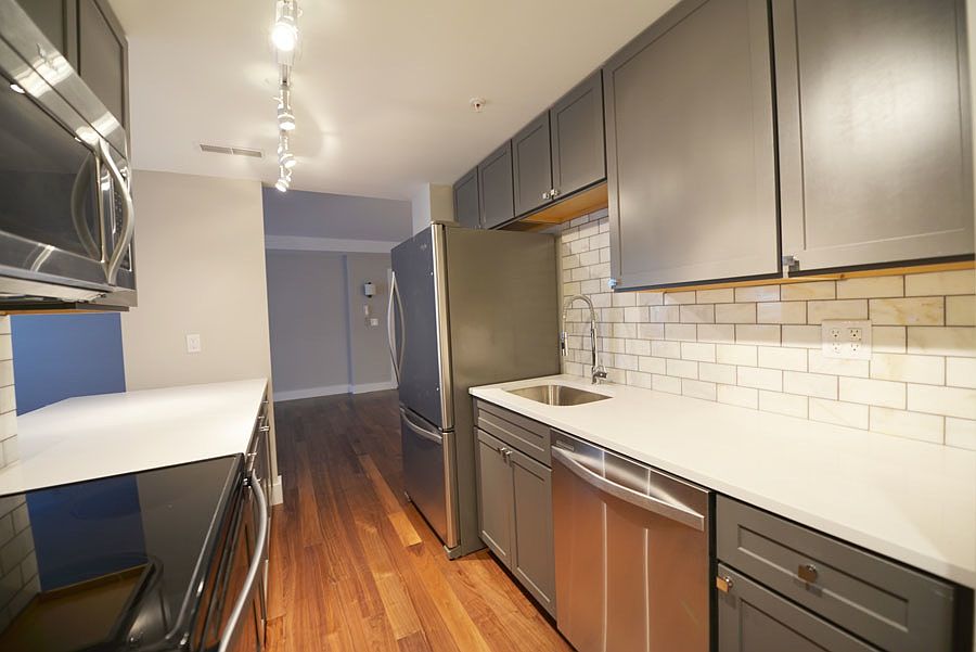 1st image of 1115 Pine St Ste 301