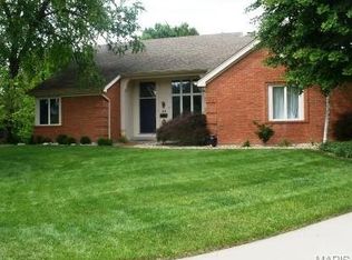 45 Pebble Hill Dr, Belleville, IL