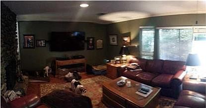 3rd image of 3426 Dresden Dr
