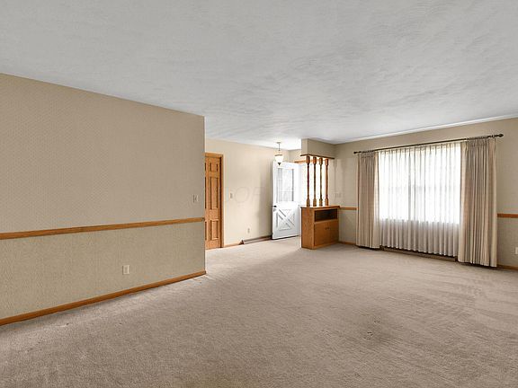 5th image of 1145 Lynne Ave