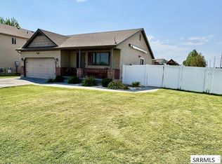 3518 E Pearce Dr, Idaho Falls, ID 83401