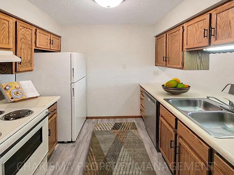 Alvine Properties — Photo 19