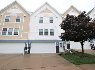1168 SE Village View Ln, Ankeny, IA 50021