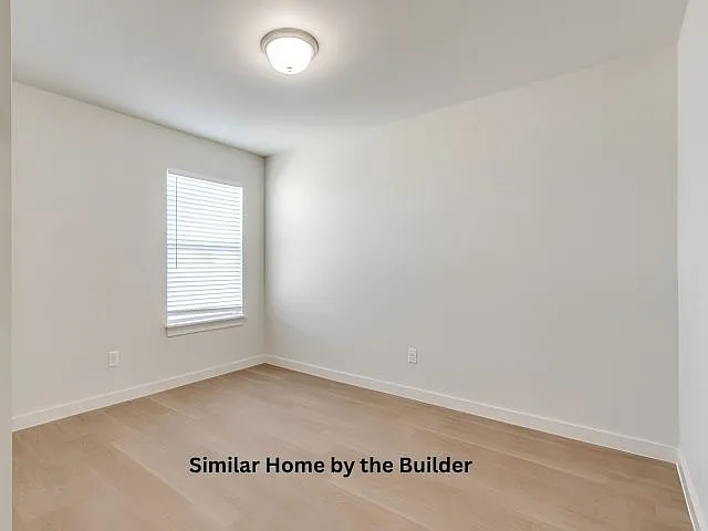 1616 Highland Loop — Photo 7