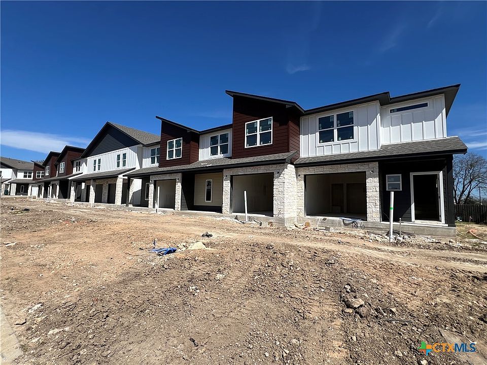 2nd image of 1838 Royal Loop