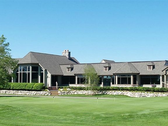 2nd image of 2396 Greenbriar