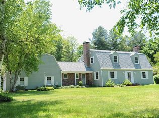 41 Chapel Rd, Amherst, MA 01002