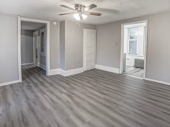 1412 Spruce St, Paulsboro, NJ 08066