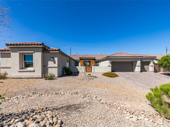 8741 Grand Pass Ct, Las Vegas, NV 89113