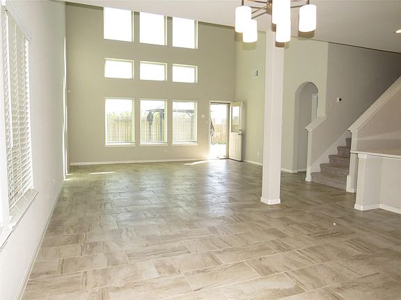 2nd image of 6915 Sunnyvale Ln