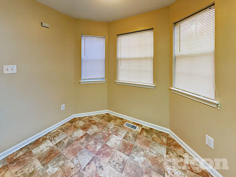6405 Cardiff Ln — Photo 6