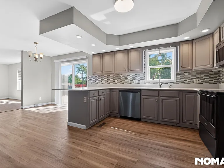 125 Cedar Hill Rd — Photo 18