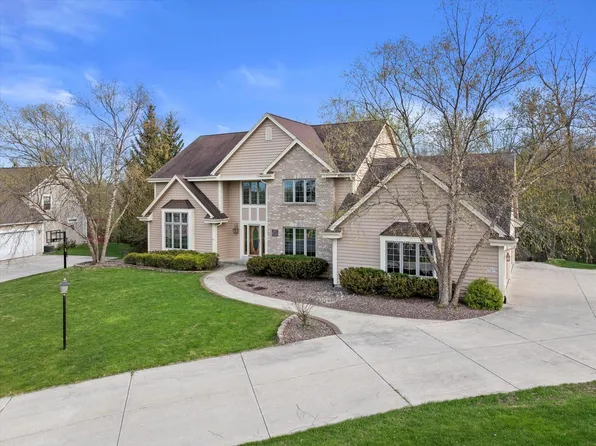 N61W12851 Hemlock COURT, Menomonee Falls, WI 53051