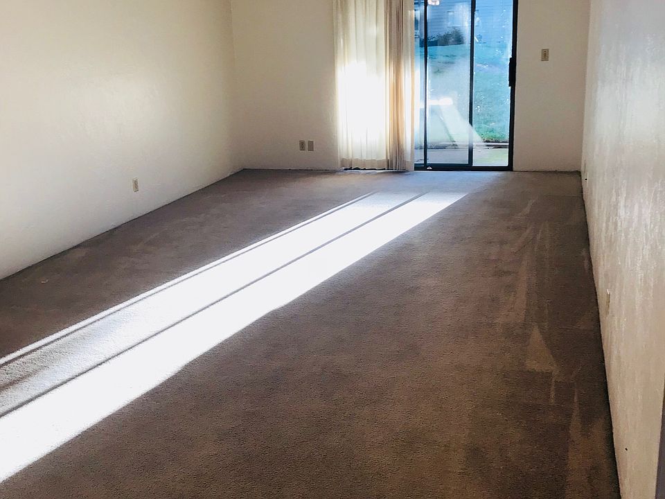 2nd image of 955 Lewis Ave APT 6