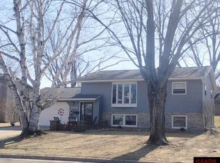 1809 Willow Rd, New Ulm, MN 56073