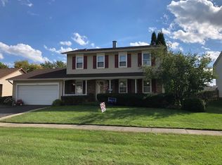 1645 Burning Bush Ln, Hoffman Estates, IL 60192
