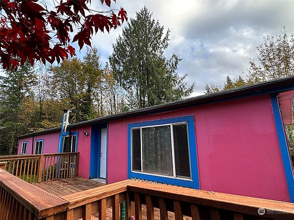 2nd image of 130 E Cedarshade Lane