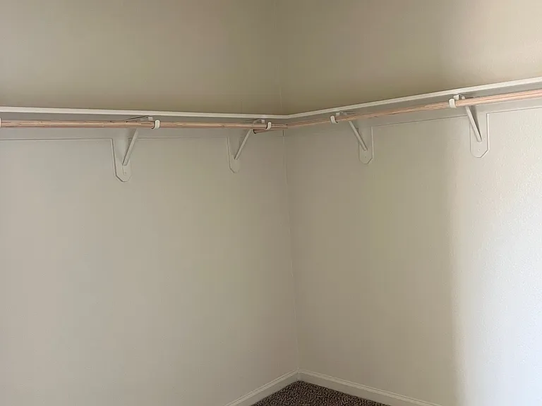4565 Irma Dr — Photo 3