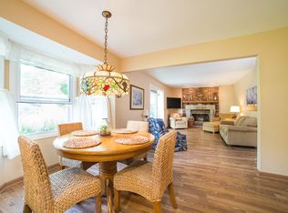 9586 Charlemont Rd, Perrysburg, OH 43551