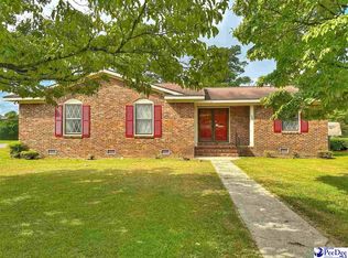 910 E Madison St, Dillon, SC 29536