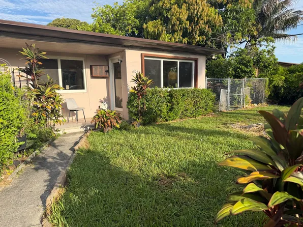 11102 NW 11th Ave, Miami, FL 33168