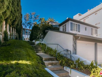 1725 Malcolm Ave, Los Angeles, CA, 90024