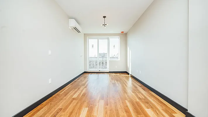 Rented by Reside New York | media 13